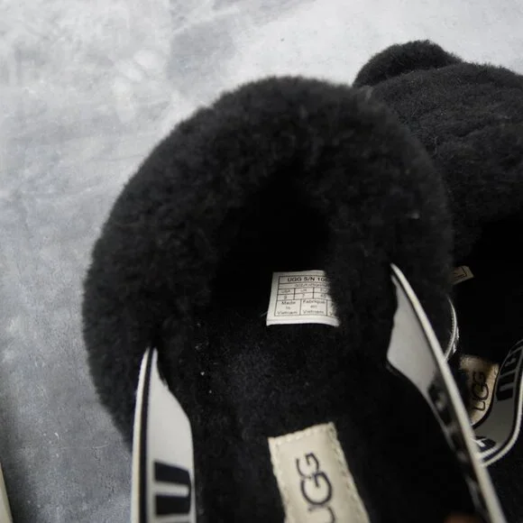 UGG Fluff Yeah Slide Shoes Womens Size 9 Sheepskin Sandal Slippers Fuzzy Cozy - Picture 6 of 9